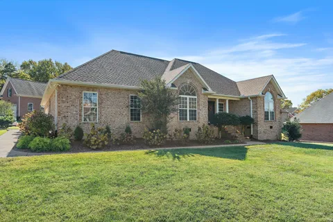 $589,000 | 262 Bayhill Drive, Gallatin, TN 37066