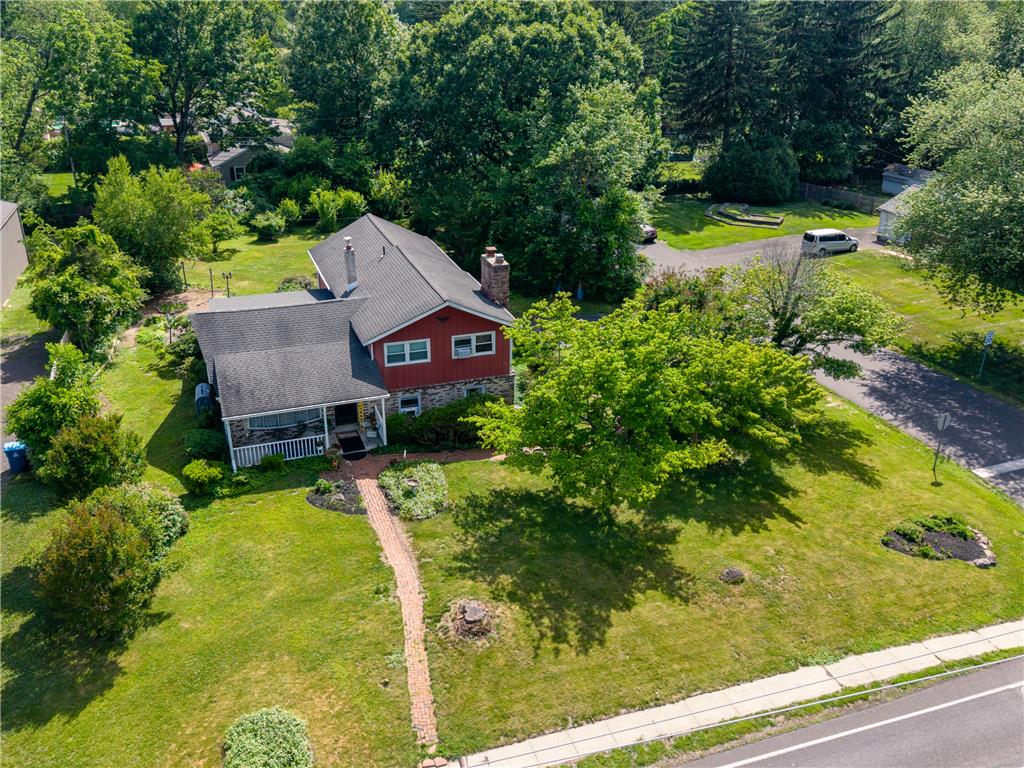 36 Schoolhouse Road Chalfont, PA 18914 - Photo 31 of 34