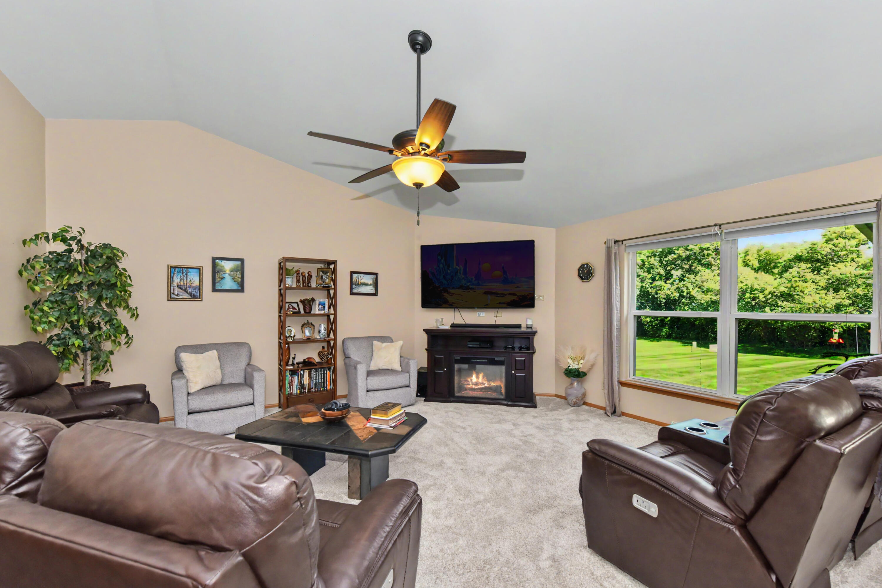 29306 River View Parkway Rochester, WI 53105 - Photo 7 of 44 DSC_9526