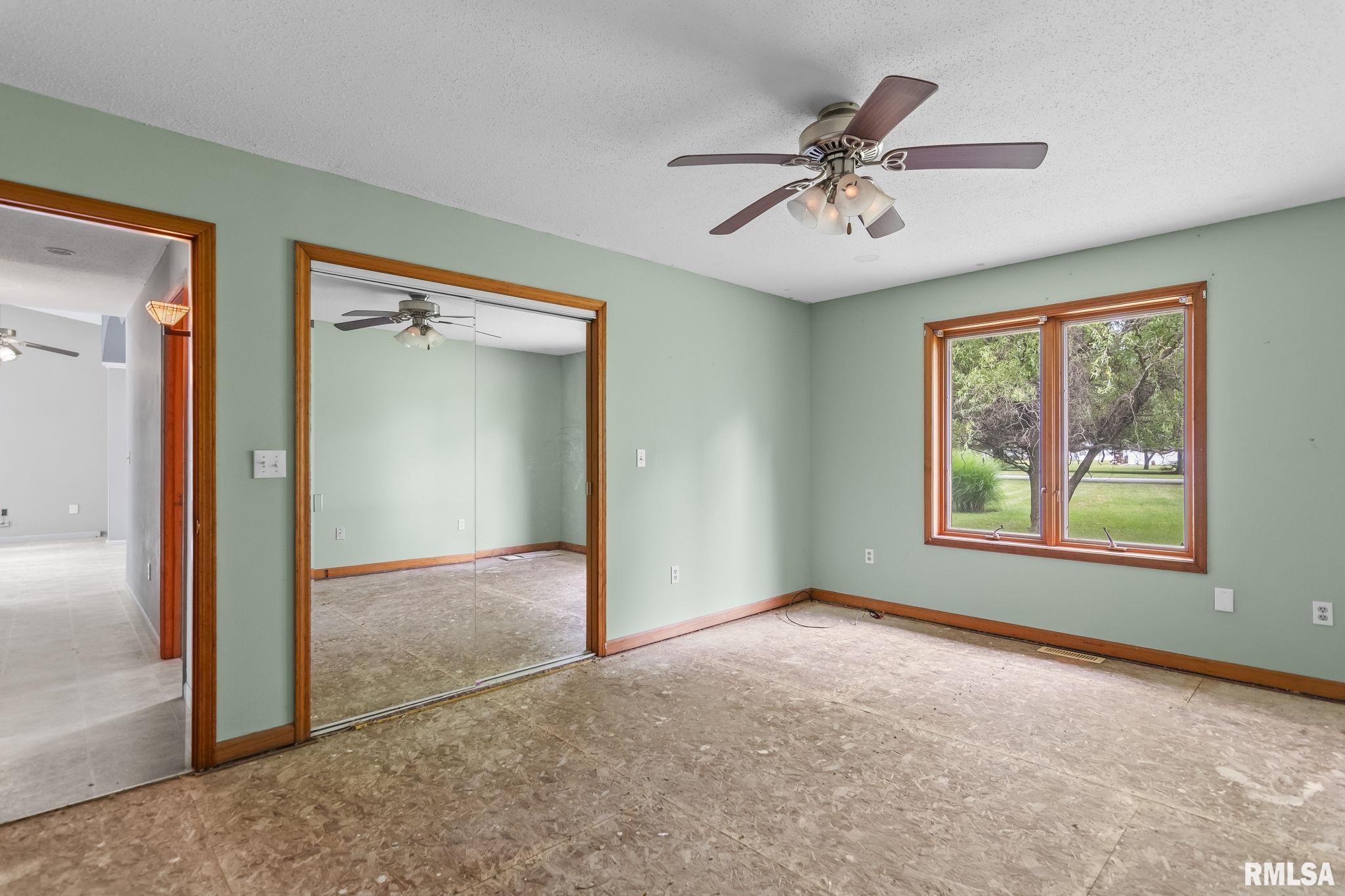 6454 Camino De Burlon Road Rochester, IL 62563 - Photo 26 of 38