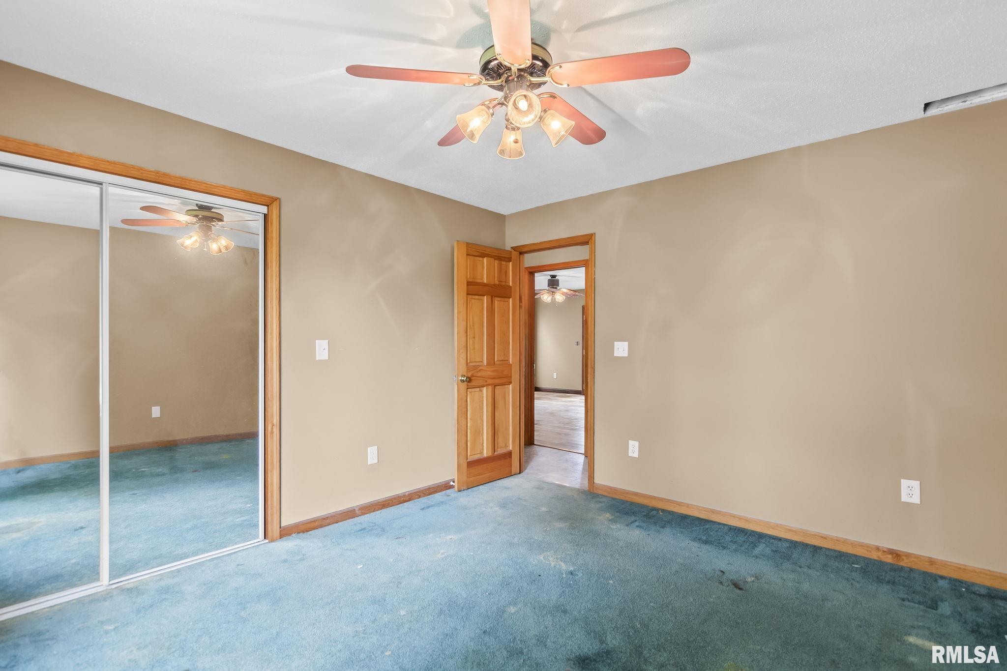 6454 Camino De Burlon Road Rochester, IL 62563 - Photo 31 of 38