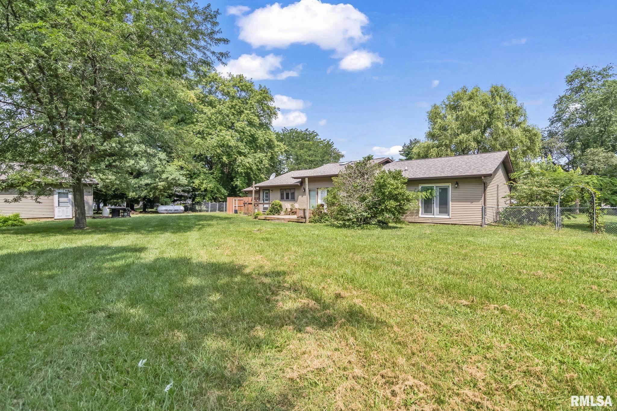 6454 Camino De Burlon Road Rochester, IL 62563 - Photo 35 of 38