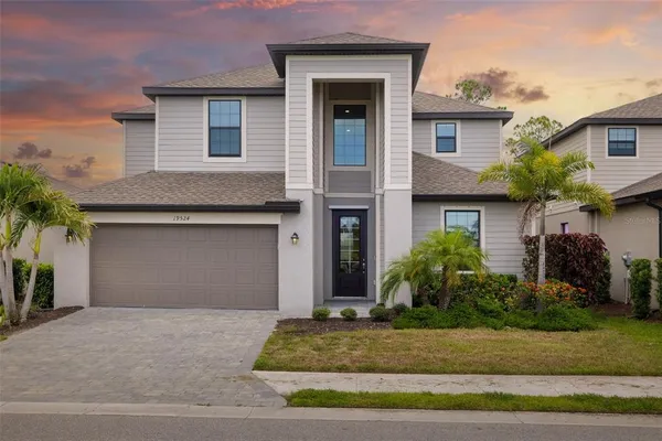 $525,000 | 19524 Fishhawk Trail, Venice, FL 34293