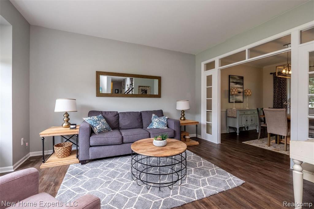 918 Bolinger Street Rochester Hills, MI 48307 - Photo 6 of 44