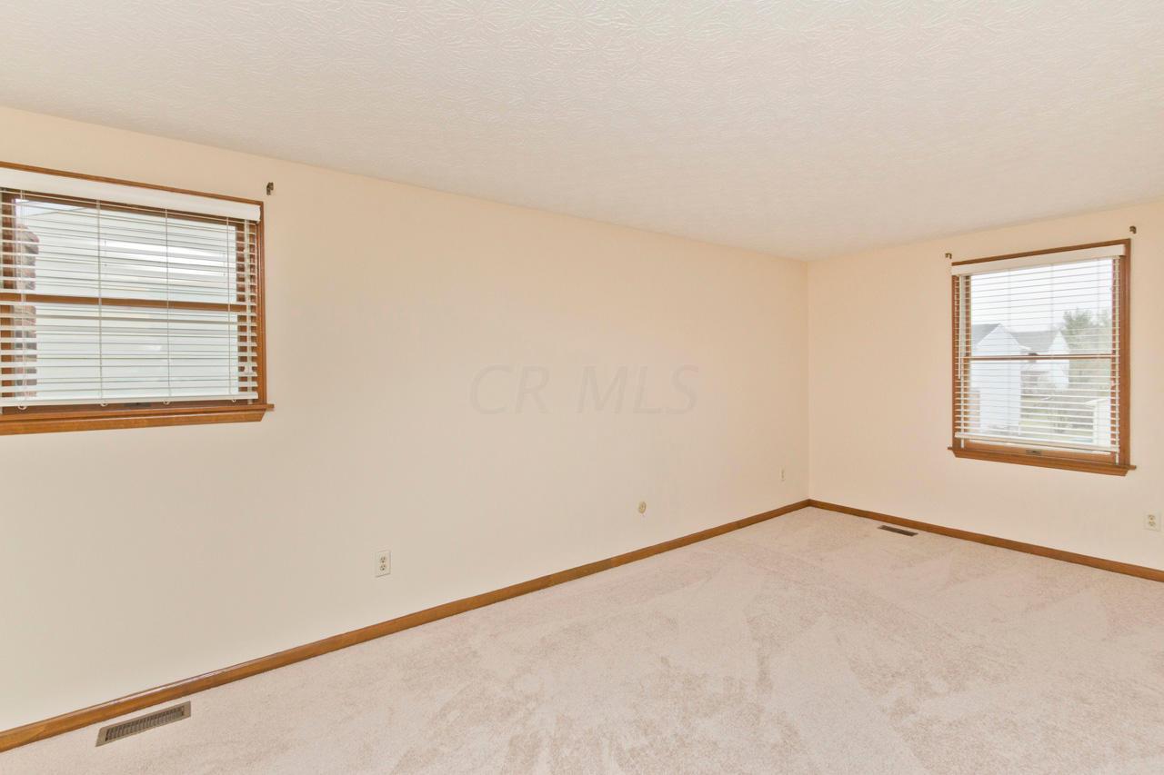 8047 Simfield Road Dublin, OH 43016 - Photo 27 of 55 Gallery Image 27