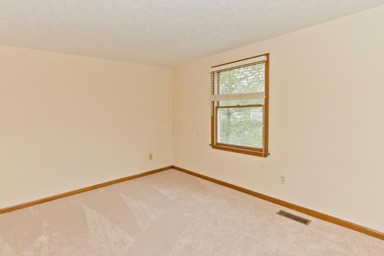8047 Simfield Road Dublin, OH 43016 - Photo 33 of 55 Gallery Image 33