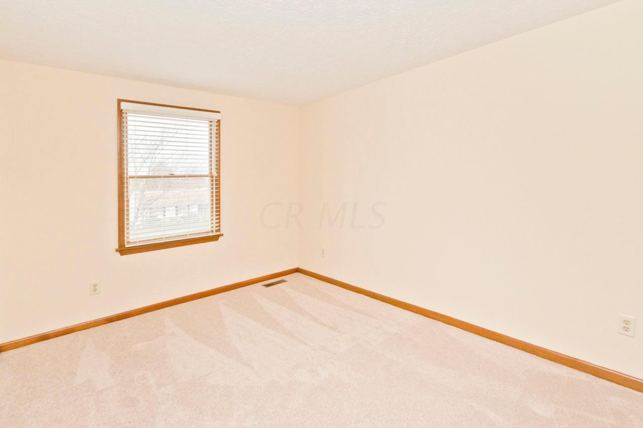 8047 Simfield Road Dublin, OH 43016 - Photo 35 of 55 Gallery Image 35