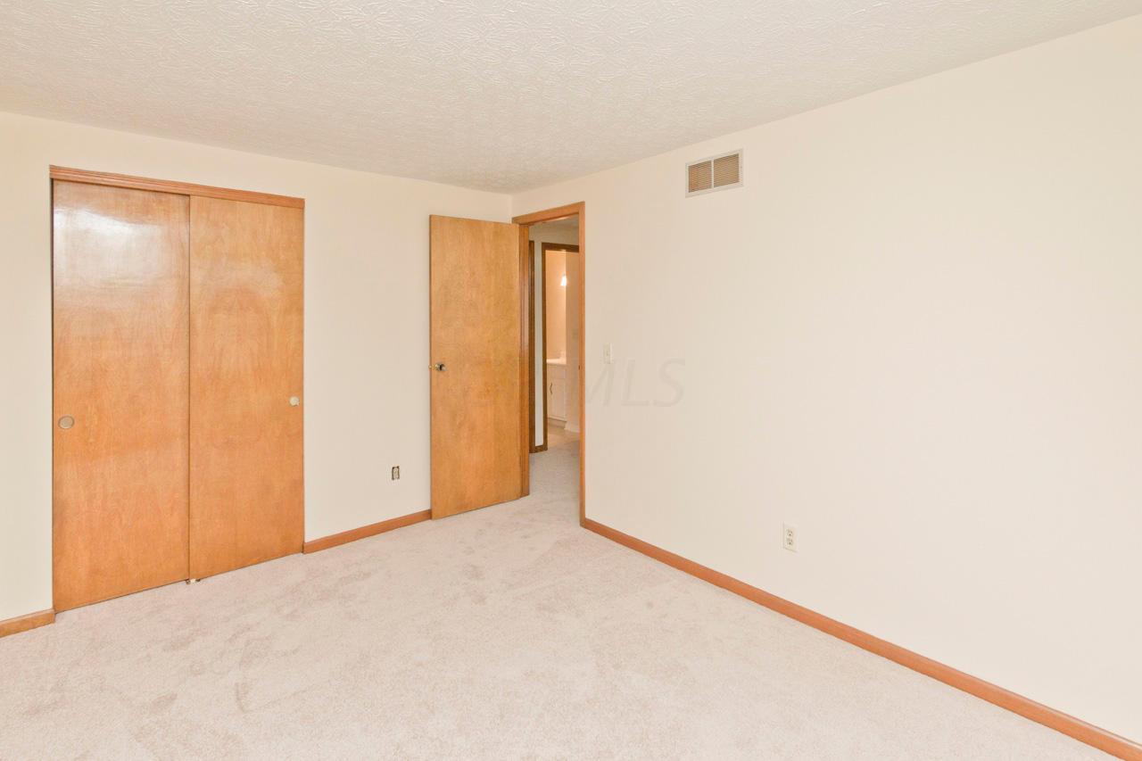 8047 Simfield Road Dublin, OH 43016 - Photo 36 of 55 Gallery Image 36