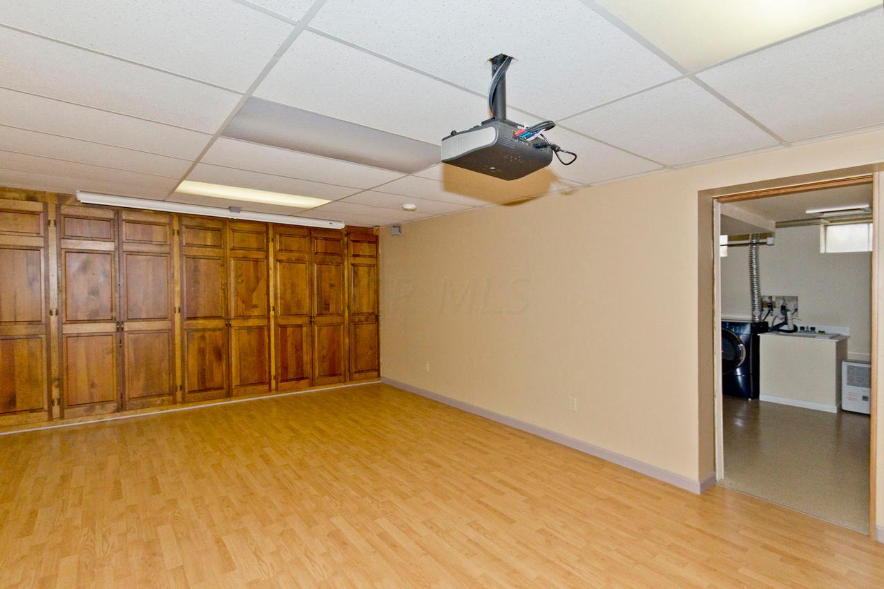 8047 Simfield Road Dublin, OH 43016 - Photo 39 of 55 Gallery Image 39