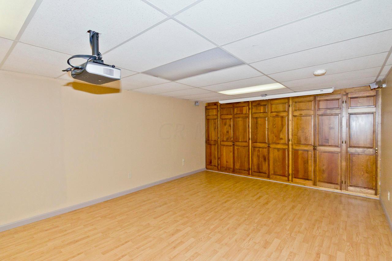 8047 Simfield Road Dublin, OH 43016 - Photo 40 of 55 Gallery Image 40