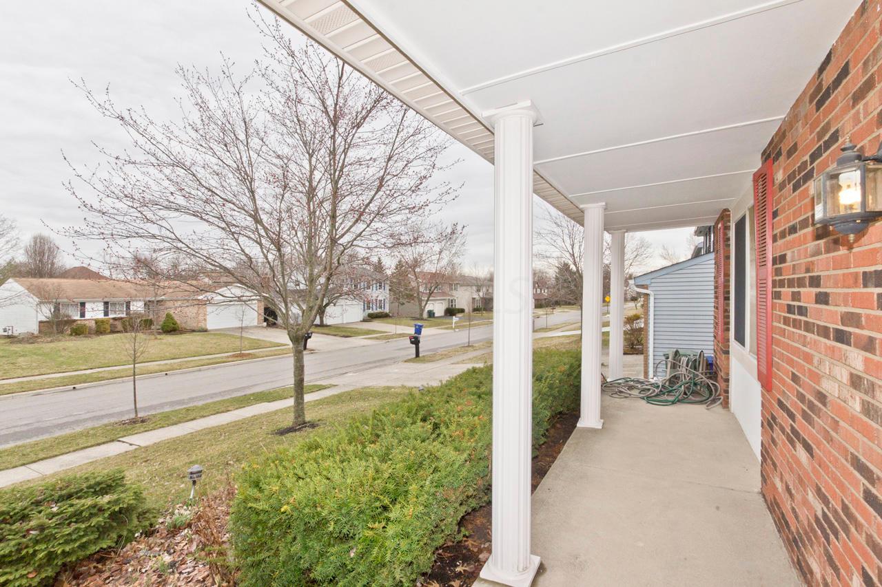8047 Simfield Road Dublin, OH 43016 - Photo 6 of 55 Gallery Image 6