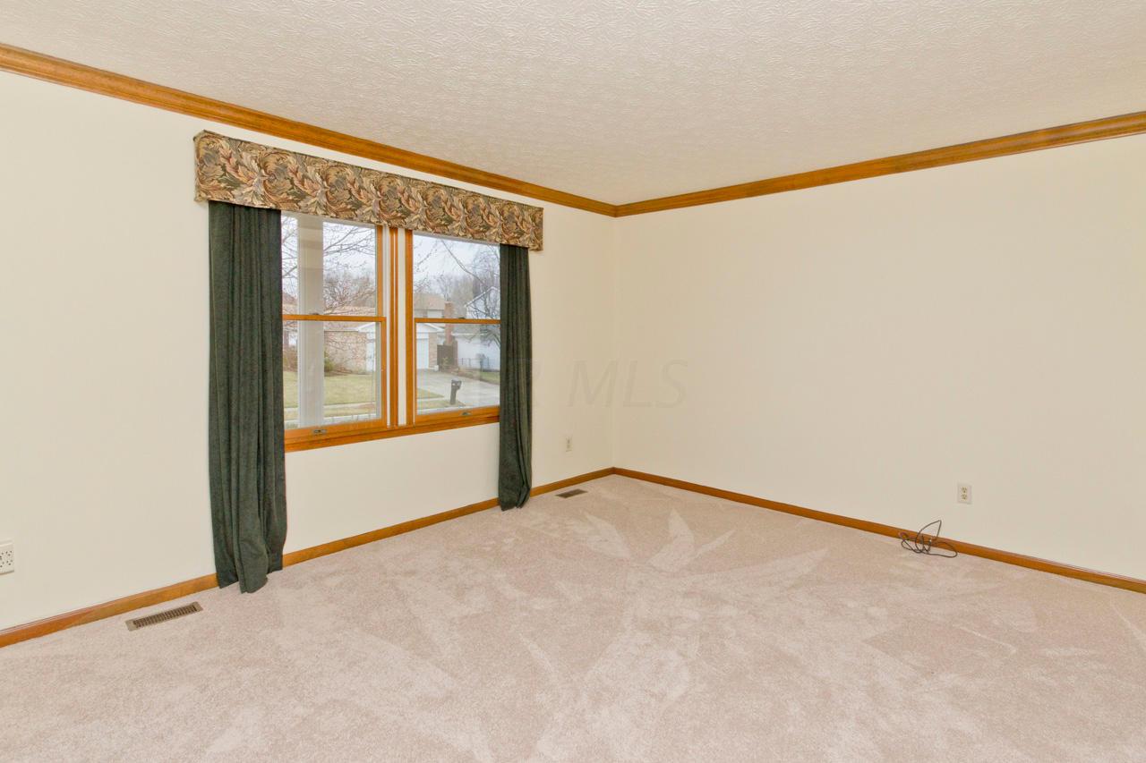 8047 Simfield Road Dublin, OH 43016 - Photo 9 of 55 Gallery Image 9