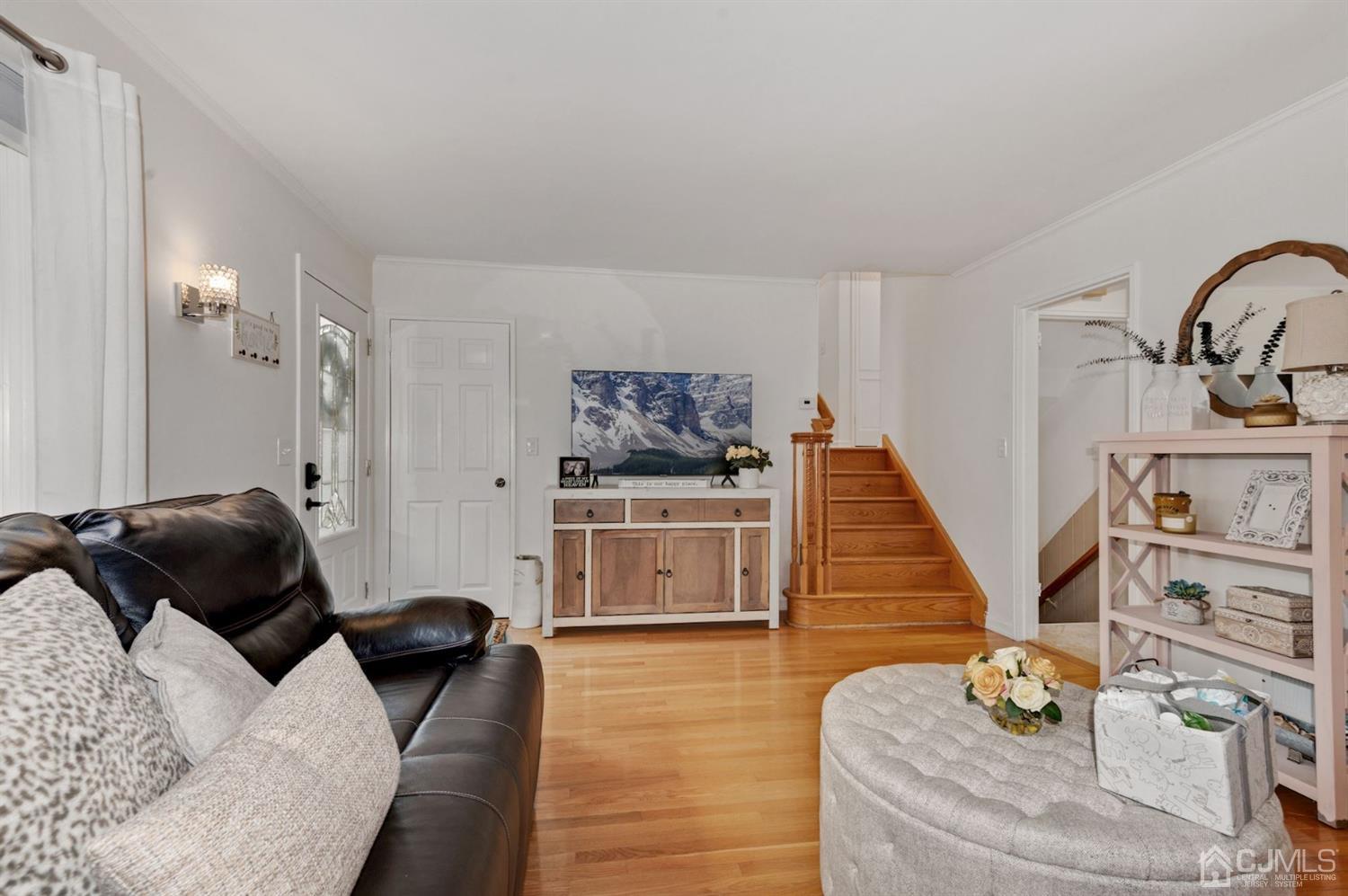 617 Princeton Road Linden, NJ 07036 - Photo 3 of 26