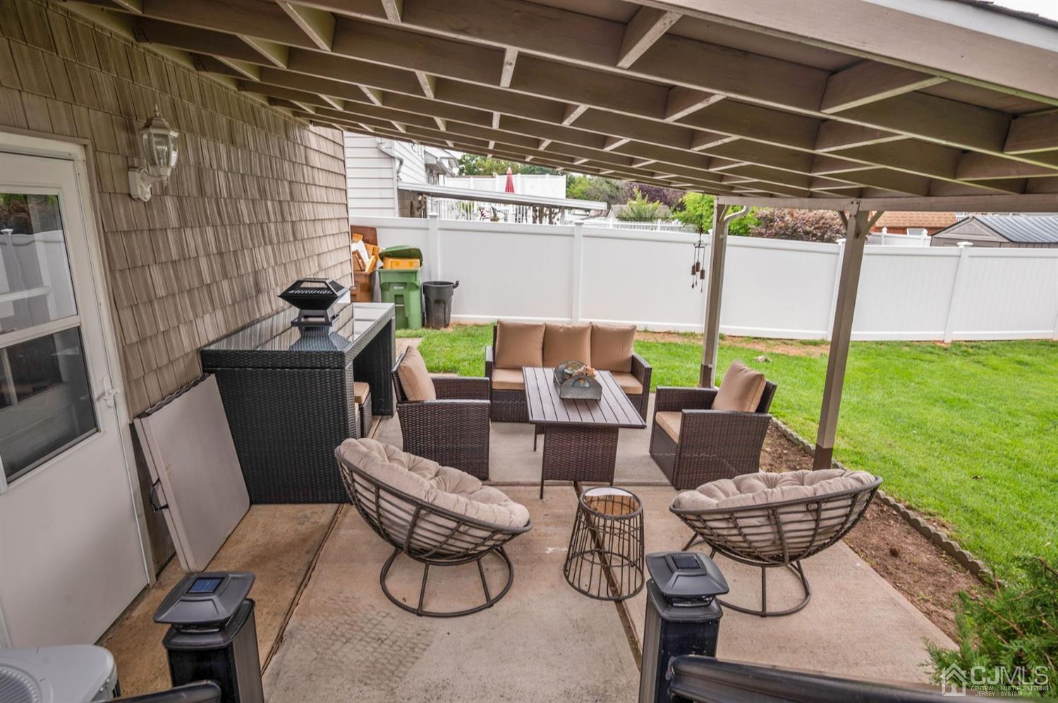 617 Princeton Road Linden, NJ 07036 - Photo 23 of 26