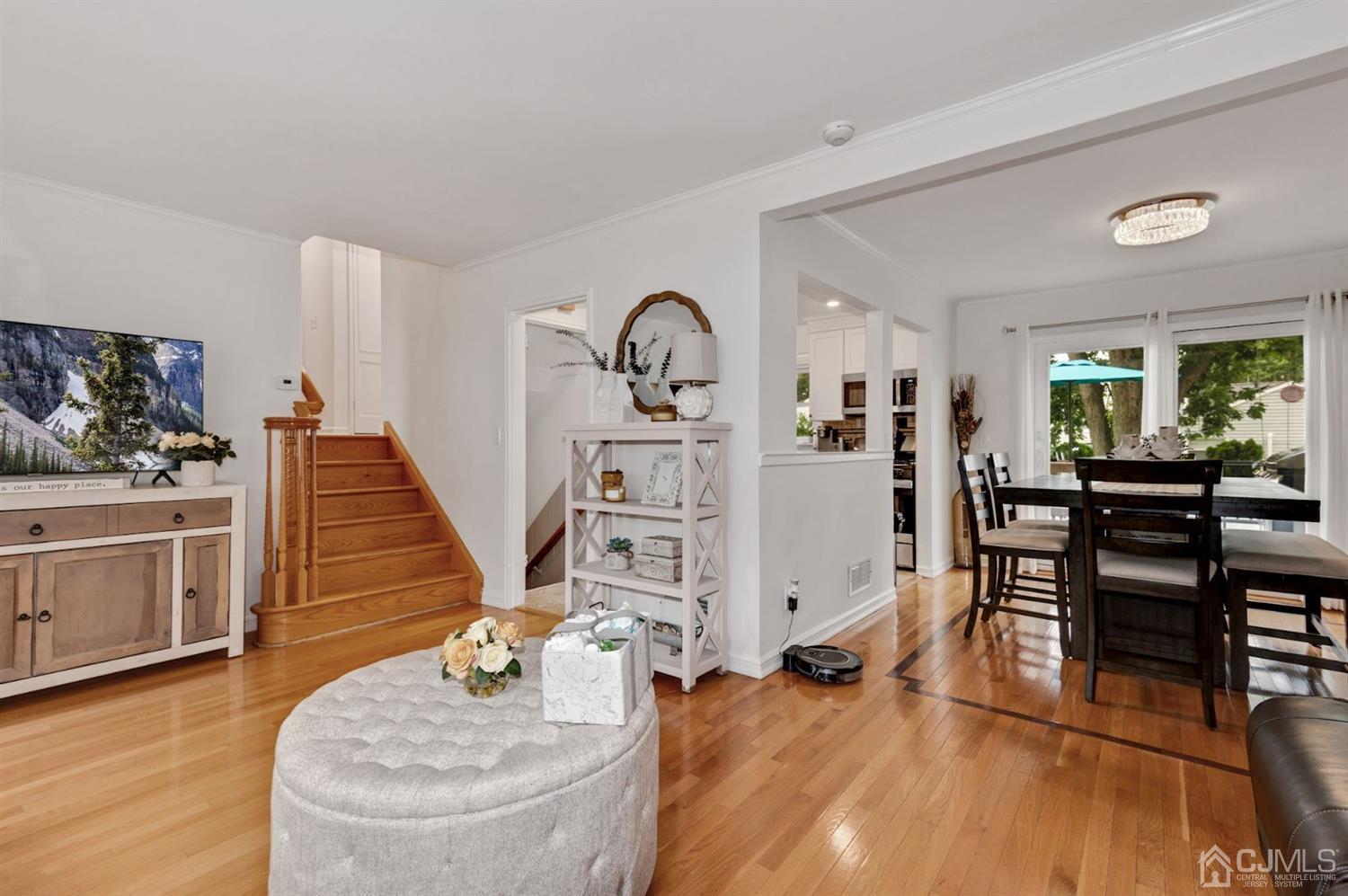 617 Princeton Road Linden, NJ 07036 - Photo 4 of 26