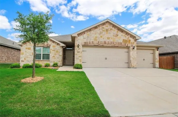 $2,450 | 2521 Weatherford Heights Drive, Weatherford, TX 76087