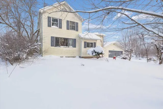 $110,000 | 27064 White Street, Cassopolis, MI 49031