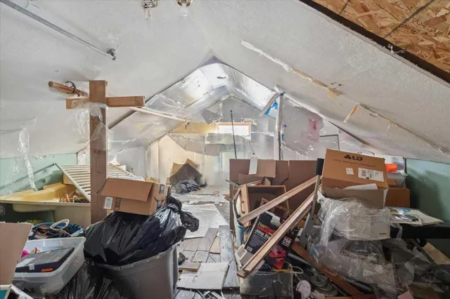 $110,000 | 27064 White Street, Cassopolis, MI 49031