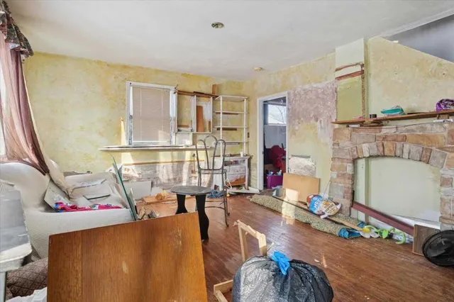 $110,000 | 27064 White Street, Cassopolis, MI 49031