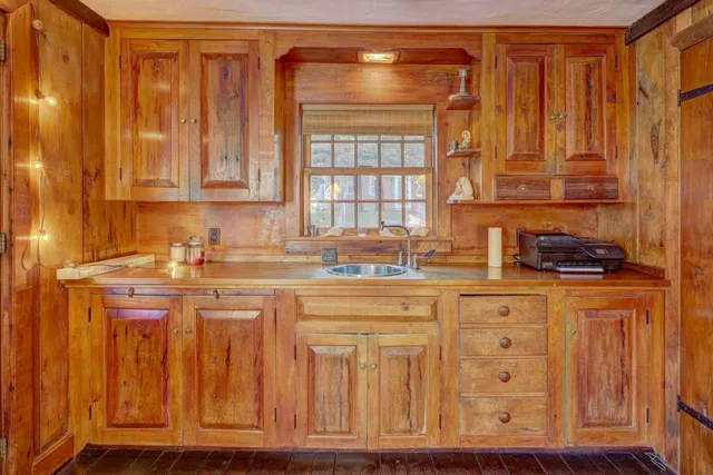 $1,910,000 | 142 Monument Road, Orleans, MA 02653