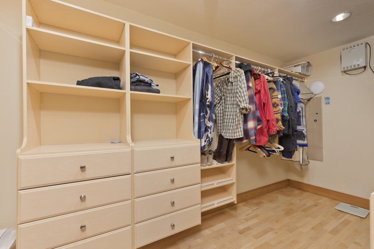 2500 Old Mammoth Road Mammoth Lakes, CA 93546 - Photo 30 of 48 a view of walk in closet with clothes