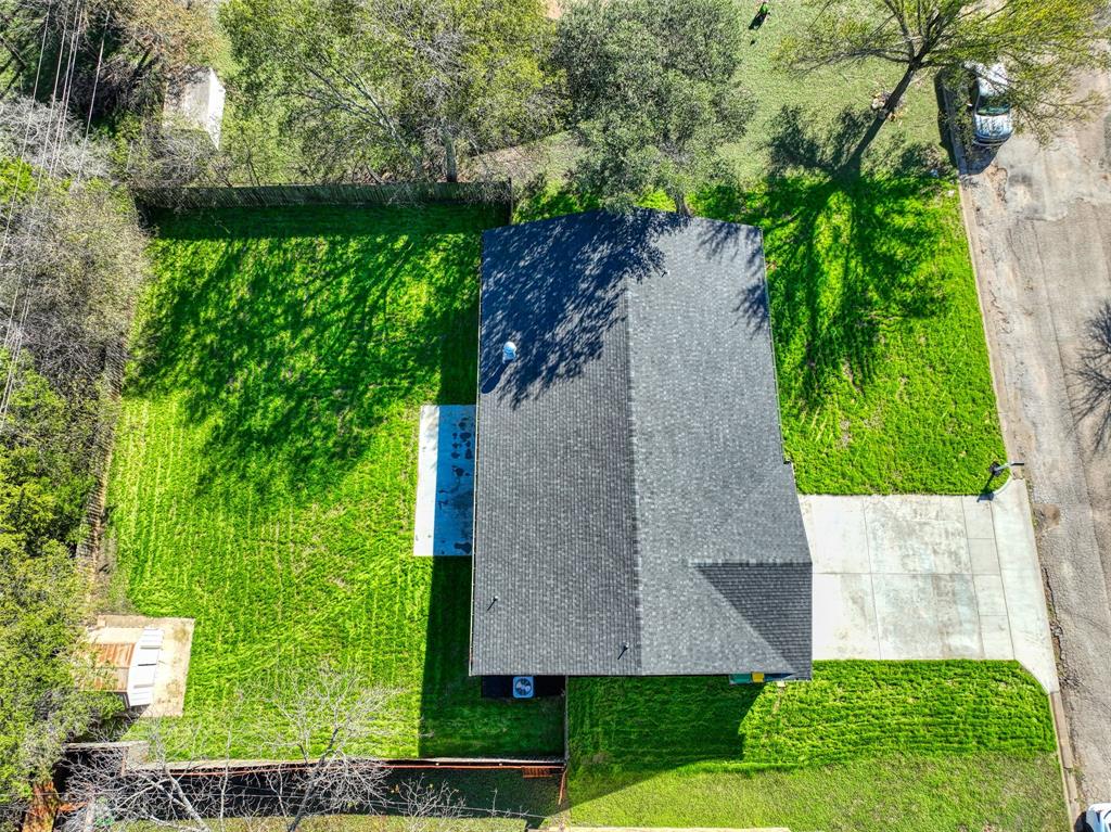 111 Kay Drive Robinson, TX 76706 - Photo 32 of 40 an aerial view of a house