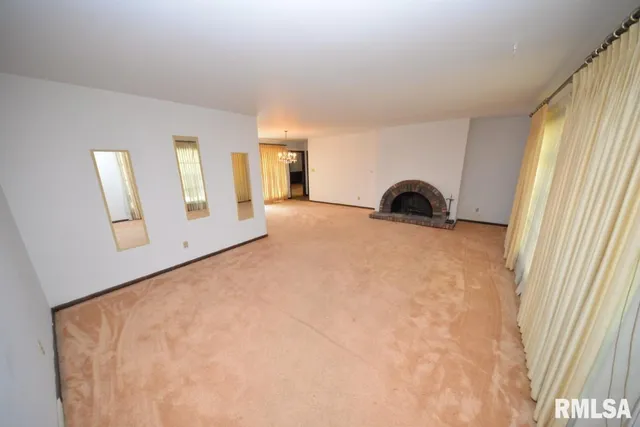 $120,000 | 23 Greve Drive, Centralia, IL 62801