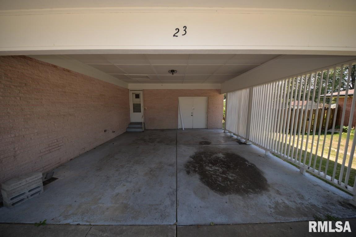 23 Greve Drive Centralia, IL 62801 - Photo 10 of 27