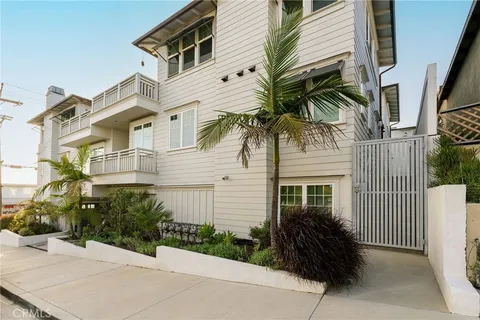 $2,149,000 | 809 19th Street, Hermosa Beach, CA 90254