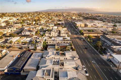 $2,149,000 | 809 19th Street, Hermosa Beach, CA 90254