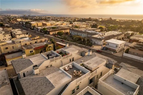$2,149,000 | 809 19th Street, Hermosa Beach, CA 90254