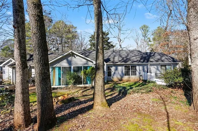 $3,250 | 8671 Twin Oaks Drive, Jonesboro, GA 30236