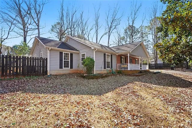 $3,250 | 8671 Twin Oaks Drive, Jonesboro, GA 30236