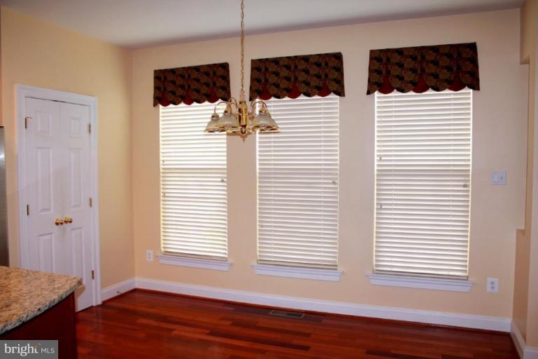 12236 Cypress Spring Road Clarksburg, MD 20871 - Photo 11 of 21 Breakfast Area