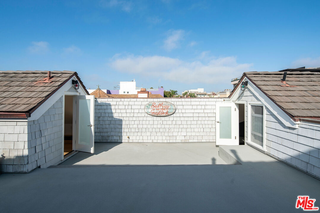 4219 Roma Court Marina del Rey, CA 90292 - Photo 31 of 54