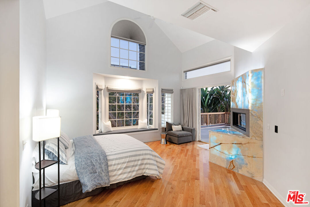 4219 Roma Court Marina del Rey, CA 90292 - Photo 50 of 54