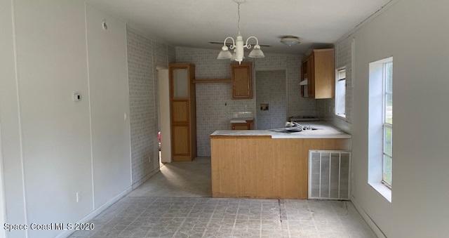 1161 Bailey Court Rockledge, FL 32955 - Photo 3 of 8 IMG_2684