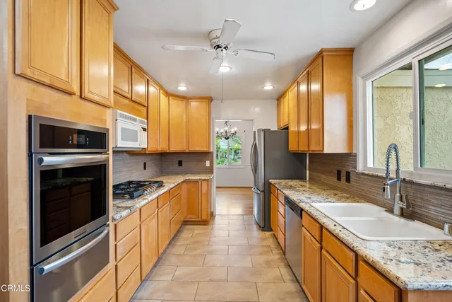 $940,000 | 3169 Channel Drive, Ventura, CA 93003