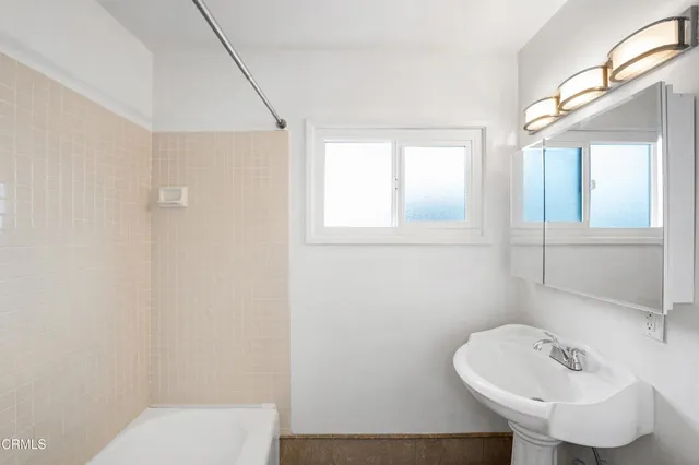 $940,000 | 3169 Channel Drive, Ventura, CA 93003