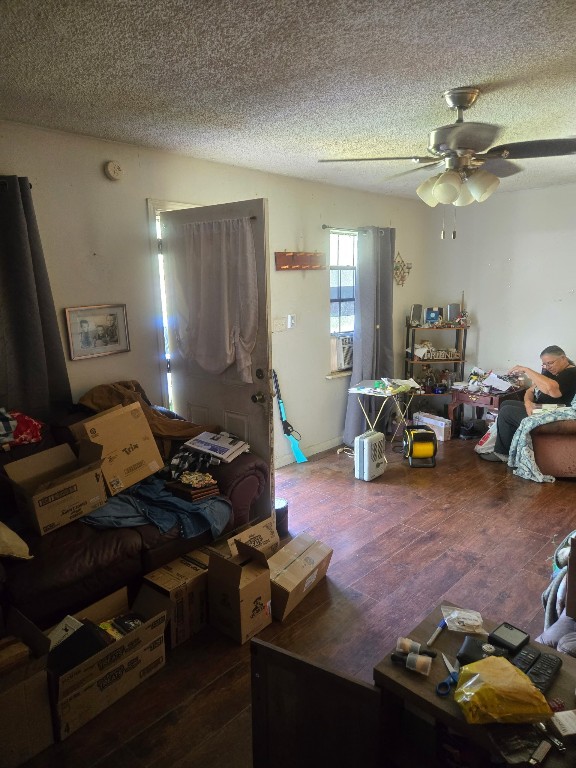 255 Ivey Road Lufkin, TX 75904 - Photo 3 of 7