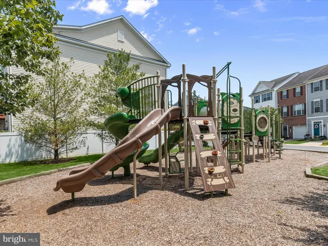 $2,400 | 601 Tivoli Road, Frederick, MD 21703