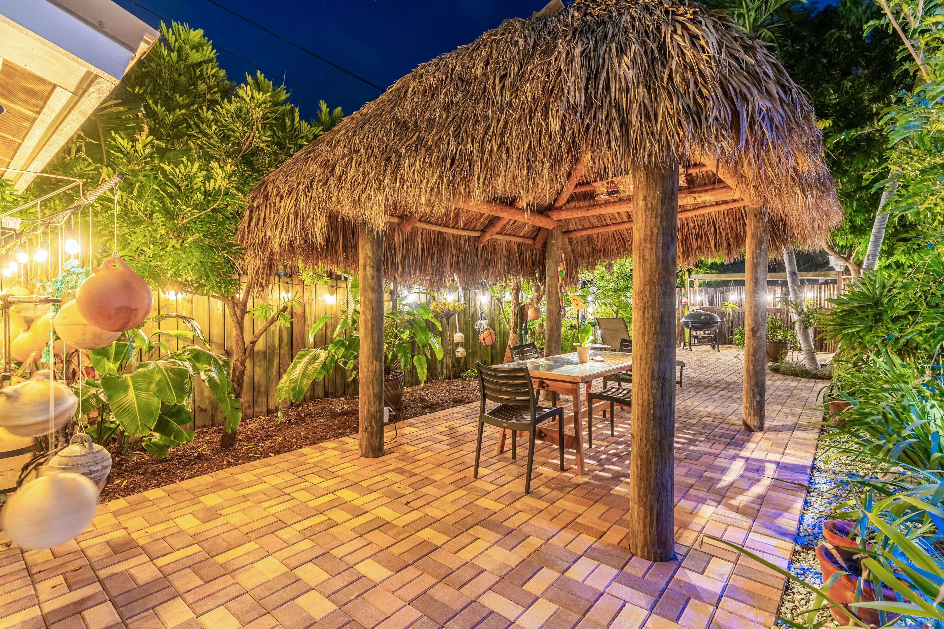 114 1st Street Key Largo, FL 33037 - Photo 3 of 42 1141stSt-54