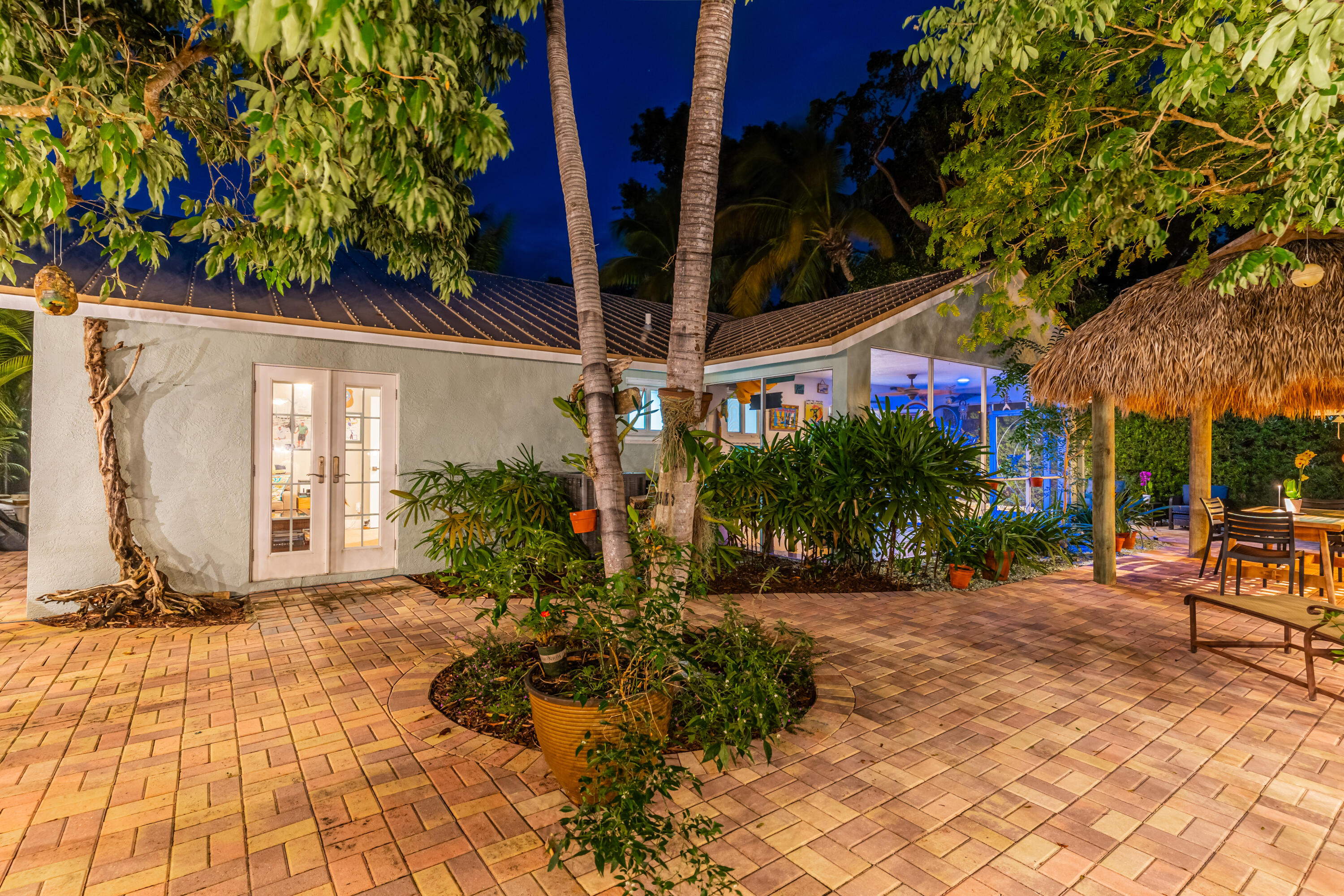 114 1st Street Key Largo, FL 33037 - Photo 32 of 42 1141stSt-49