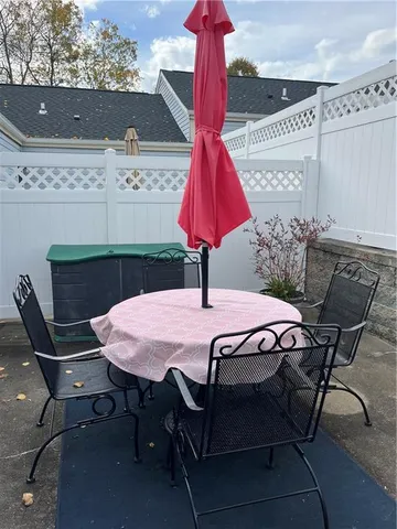 $295,000 | 50 Blueberry Lane, Wexford, PA 15090