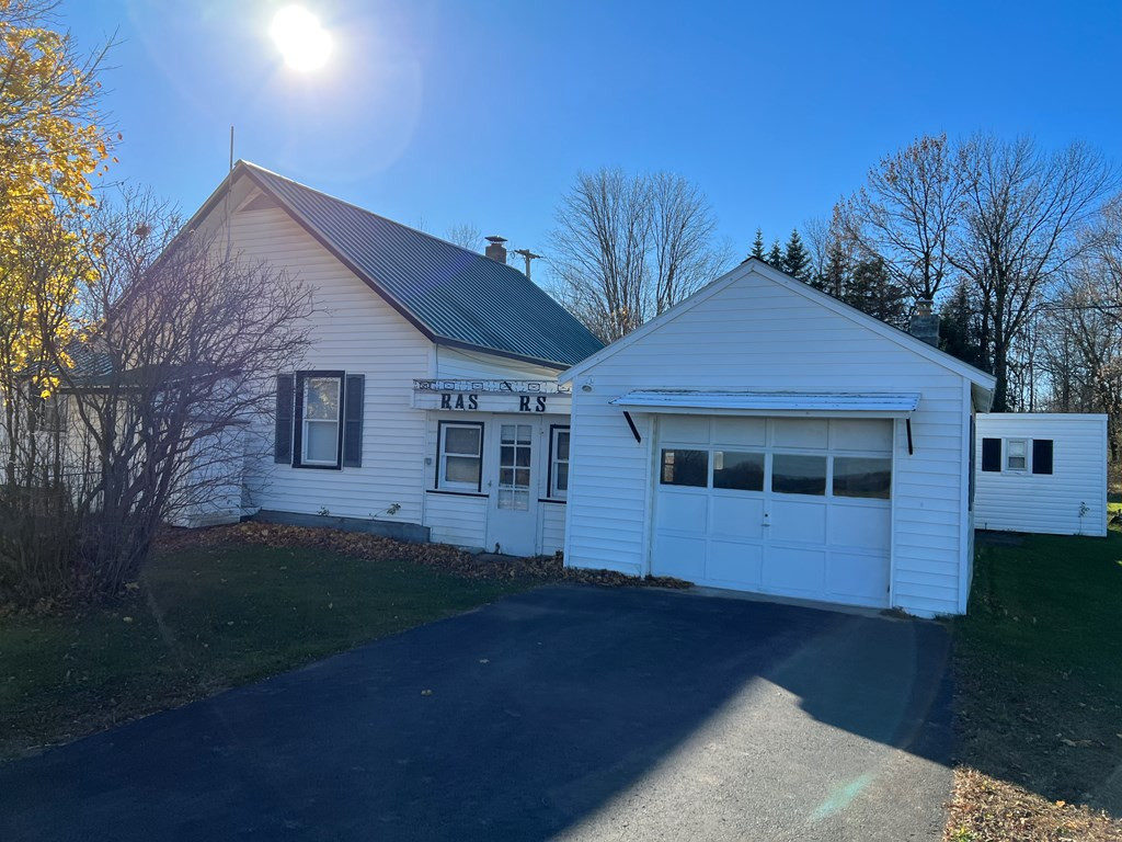 369 O'Neil Road West Chazy, NY 12992 - Photo 21 of 27 Gallery Image 21