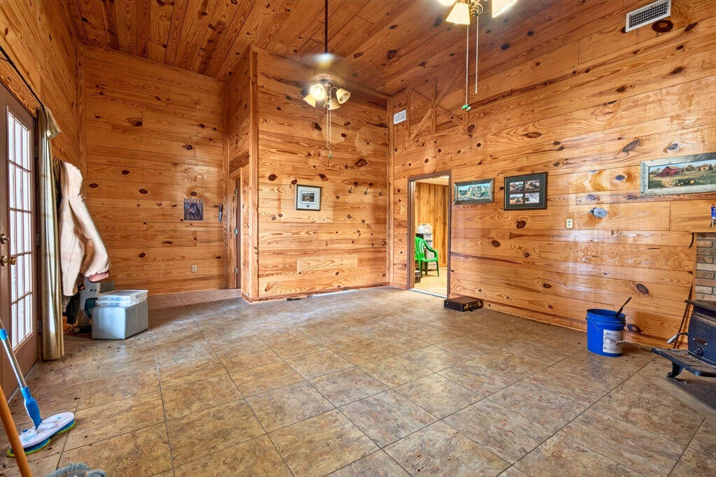 552 Yawn School Road Lumberton, MS 39455 - Photo 15 of 36 Gallery Image 15