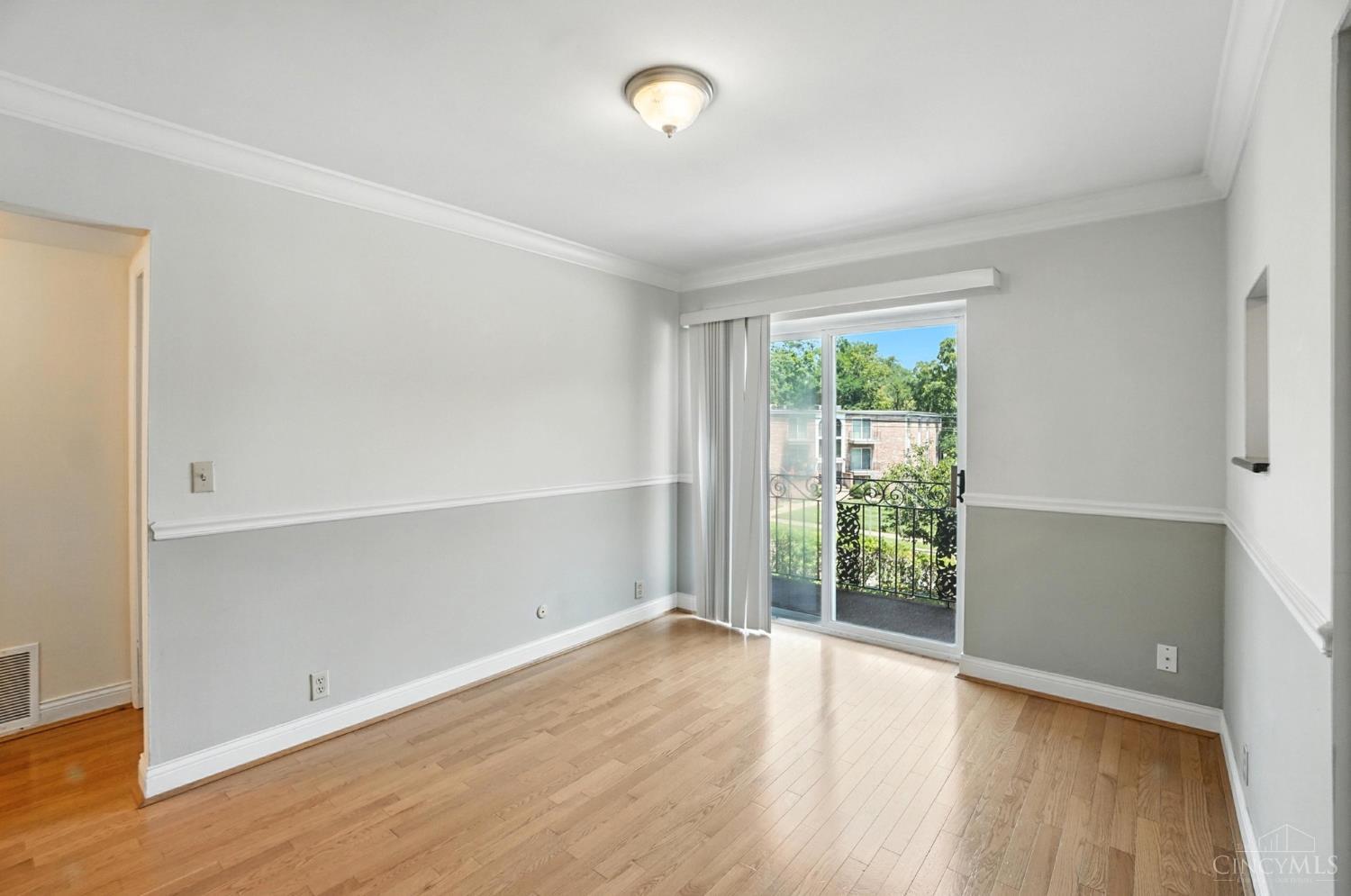 2270 Madison Road, Unit 1B Cincinnati, OH 45208 - Photo 23 of 53