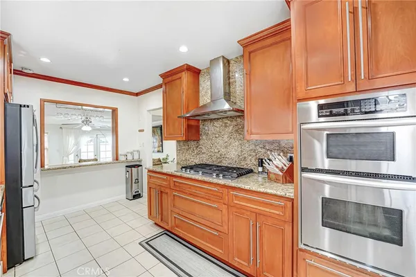 $839,000 | 19624 Kittridge Street, Reseda, CA 91335