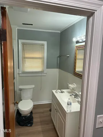 $1,300 | 421 East Morisey Boulevard, Clinton, NC 28328