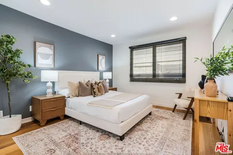 $1,199,000 | 435 Arnaz Drive, Unit 304, Los Angeles, CA 90048